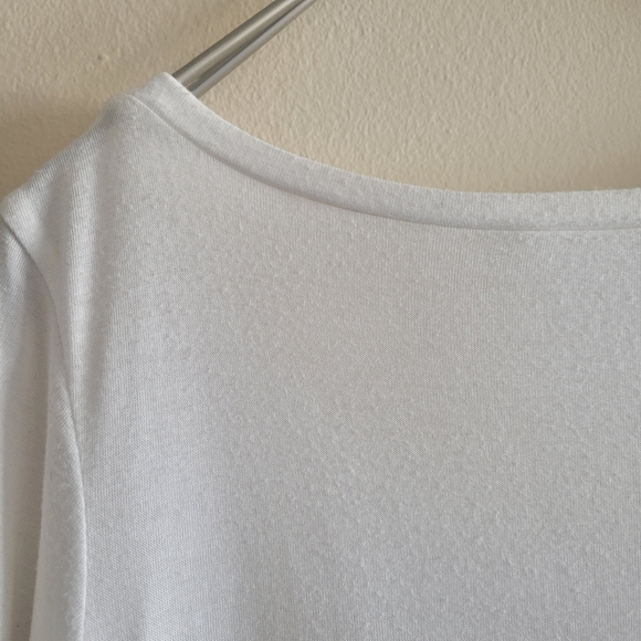 ★SOLD★Flowy White Long T-shirt - Picture 9 of 15